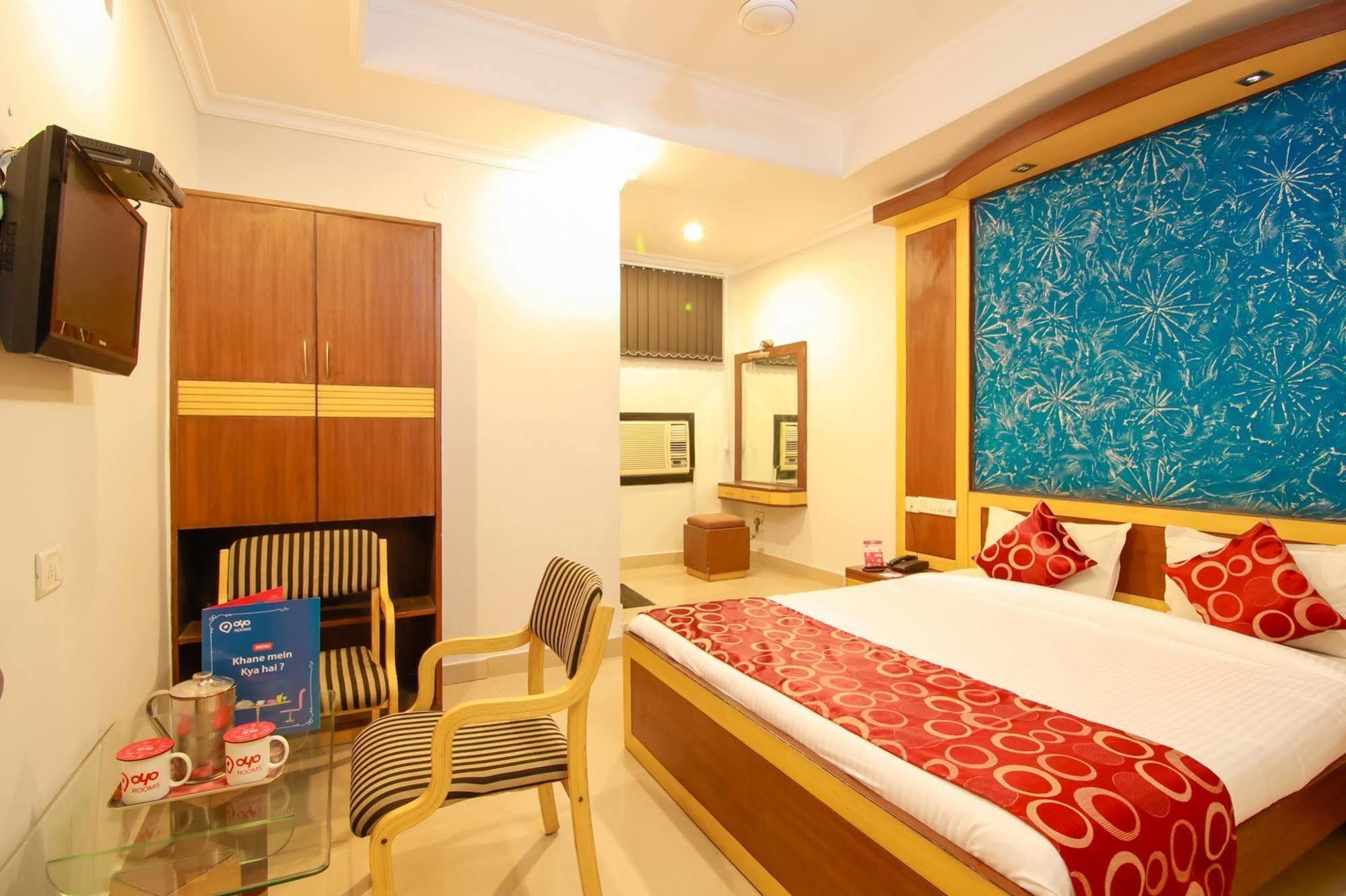 Balaji Residency Hotel Hyderabad Exterior photo